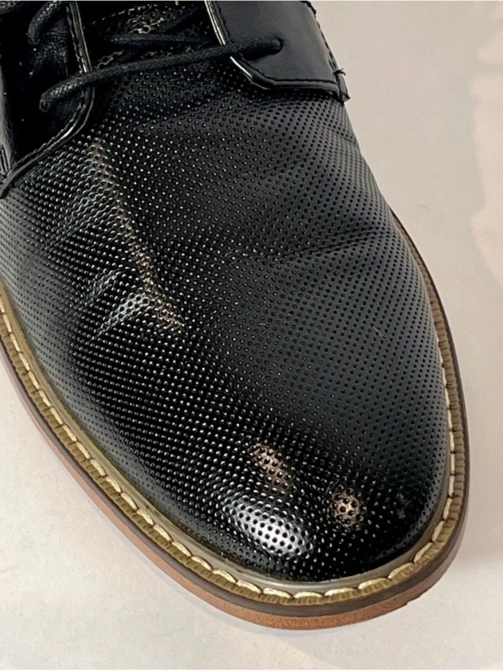 Steve Madden Men’s Nytro Black Perforated Derby Dress Shoes Size 9